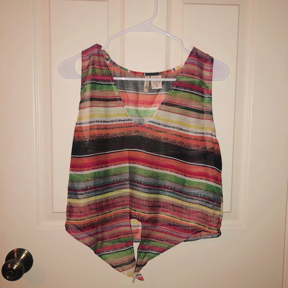 Women’s semi-see through crop top
